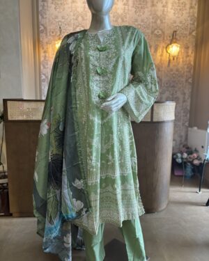 J0024
Junaid jamshed GREEN LAWN PRINTED 3PC