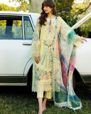 SI008
Siraa MID SUMMER EVENING - B -sadaf fawad khan
