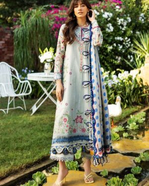 SI016
Siraa PAISLEY GARDEN - A -
Sadaf Fawad Khan