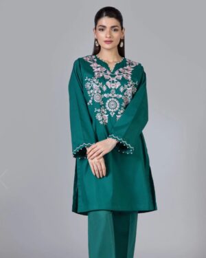 K024
KHAADI Embroidered Top
