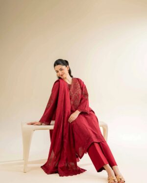 NL05
Nishat 3 Piece - Jacquard Embroidered Suit