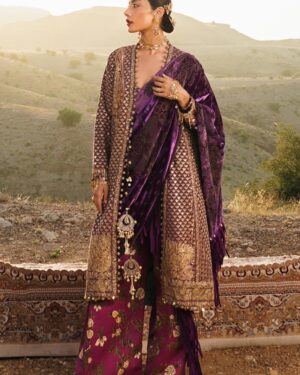 SS009 Sana Safinaz winter Luxury Unstitched Suit