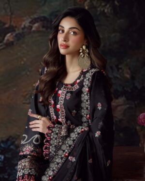 JL1 JADE LE Premier 3 Pc Unstitched Suit.