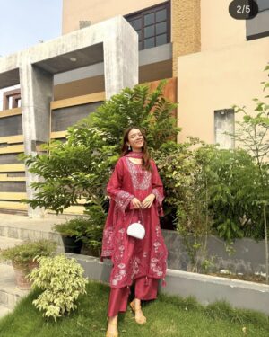 CA3 3Pc Stitched Embroidered Suit